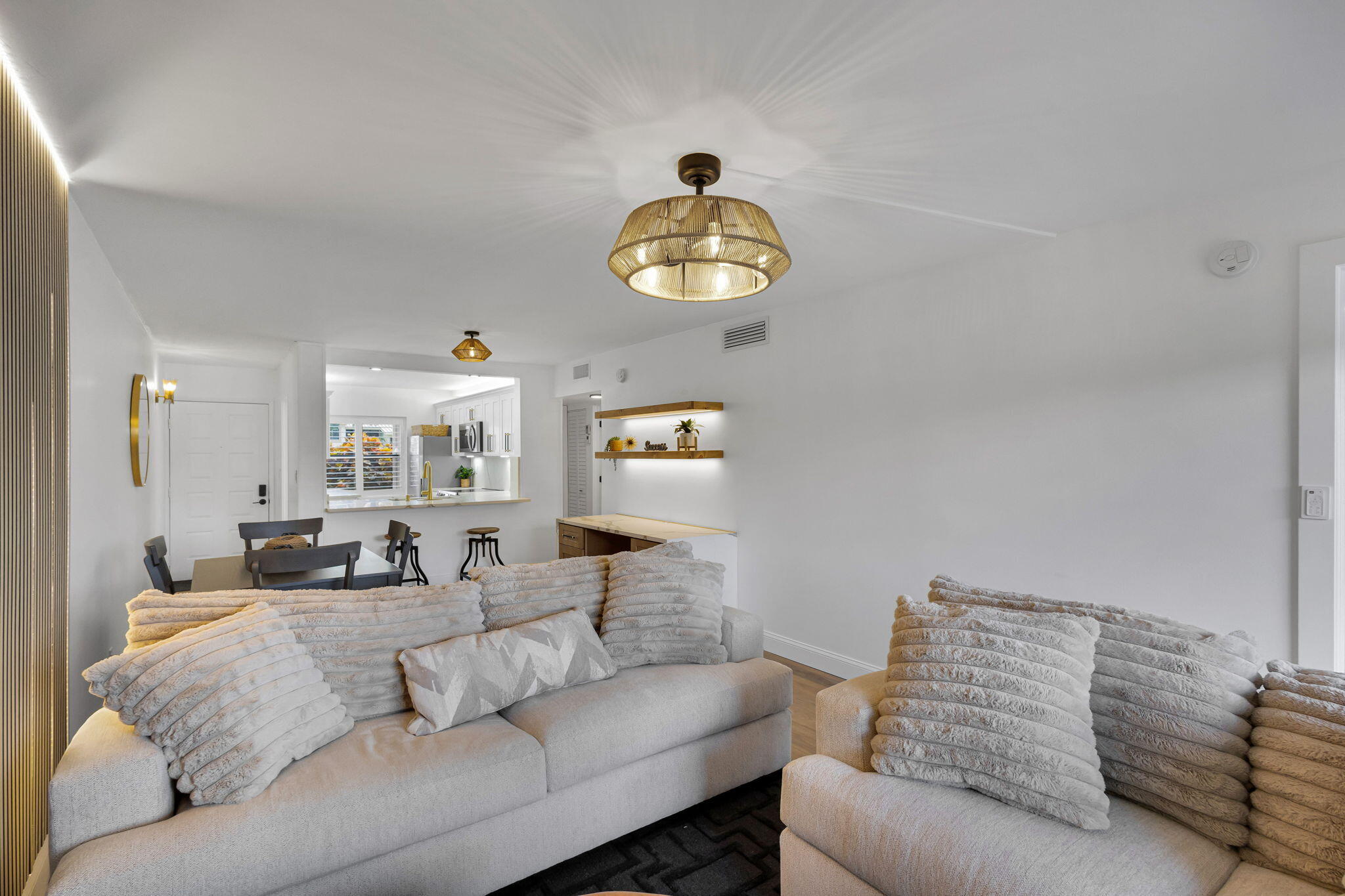 BRIARWOOD CONDO - Residential Lease