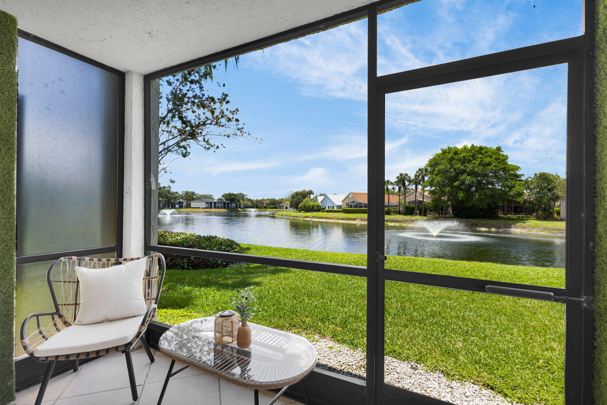 BRIARWOOD CONDO - Residential Lease