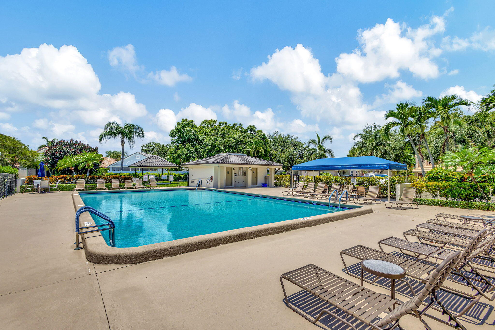 BRIARWOOD CONDO - Residential Lease