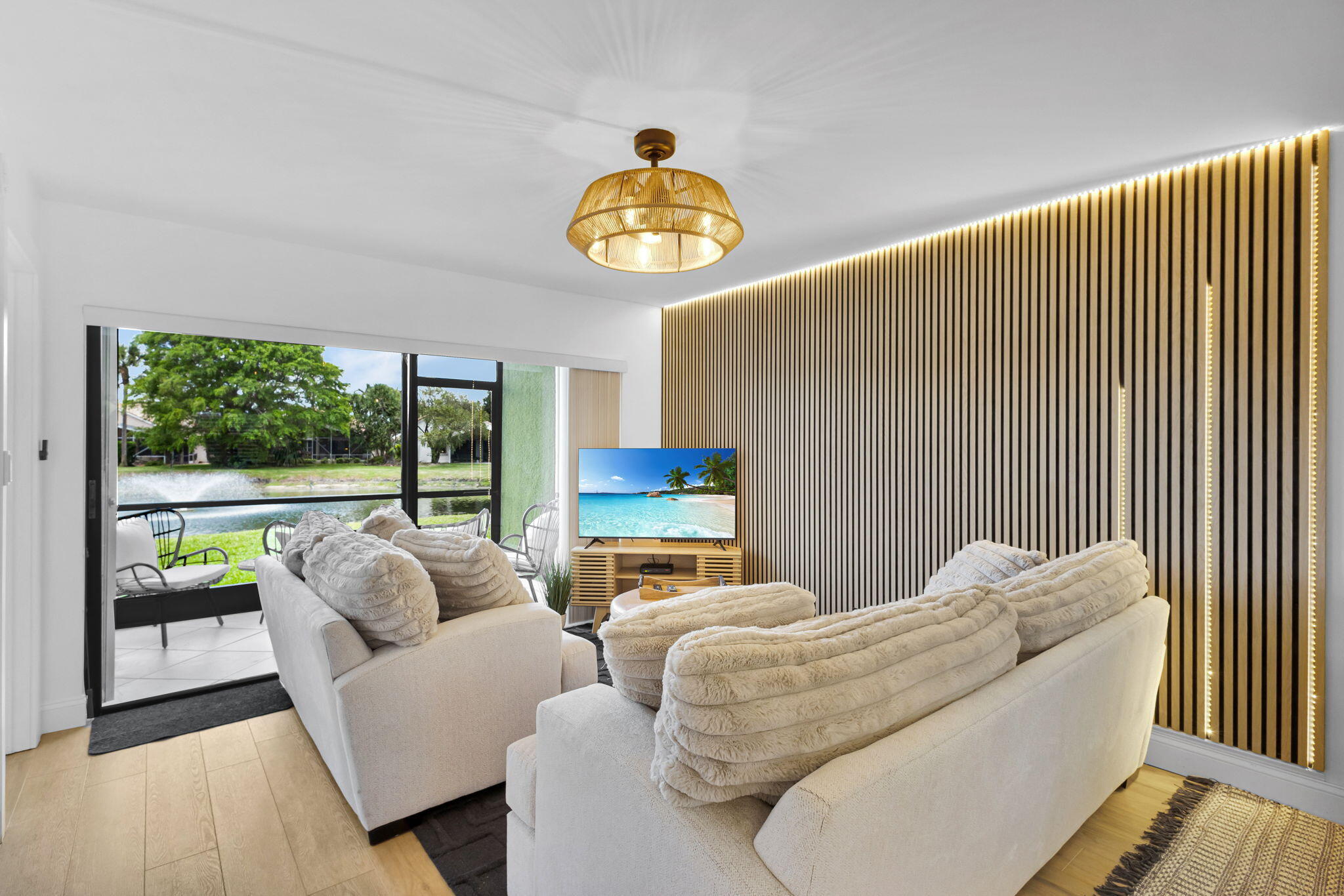 BRIARWOOD CONDO - Residential Lease