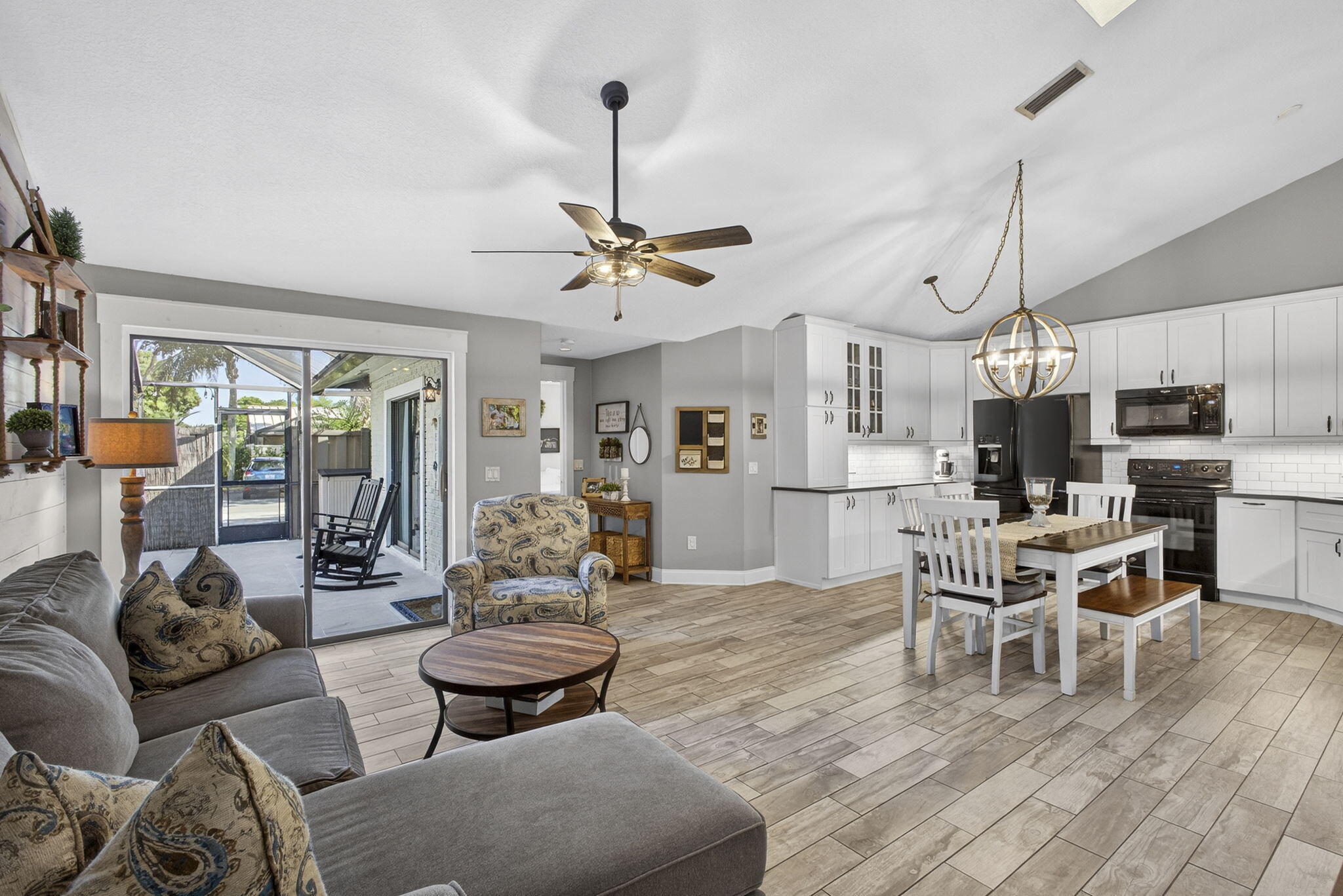 WESTWOOD GARDENS 3 - Residential