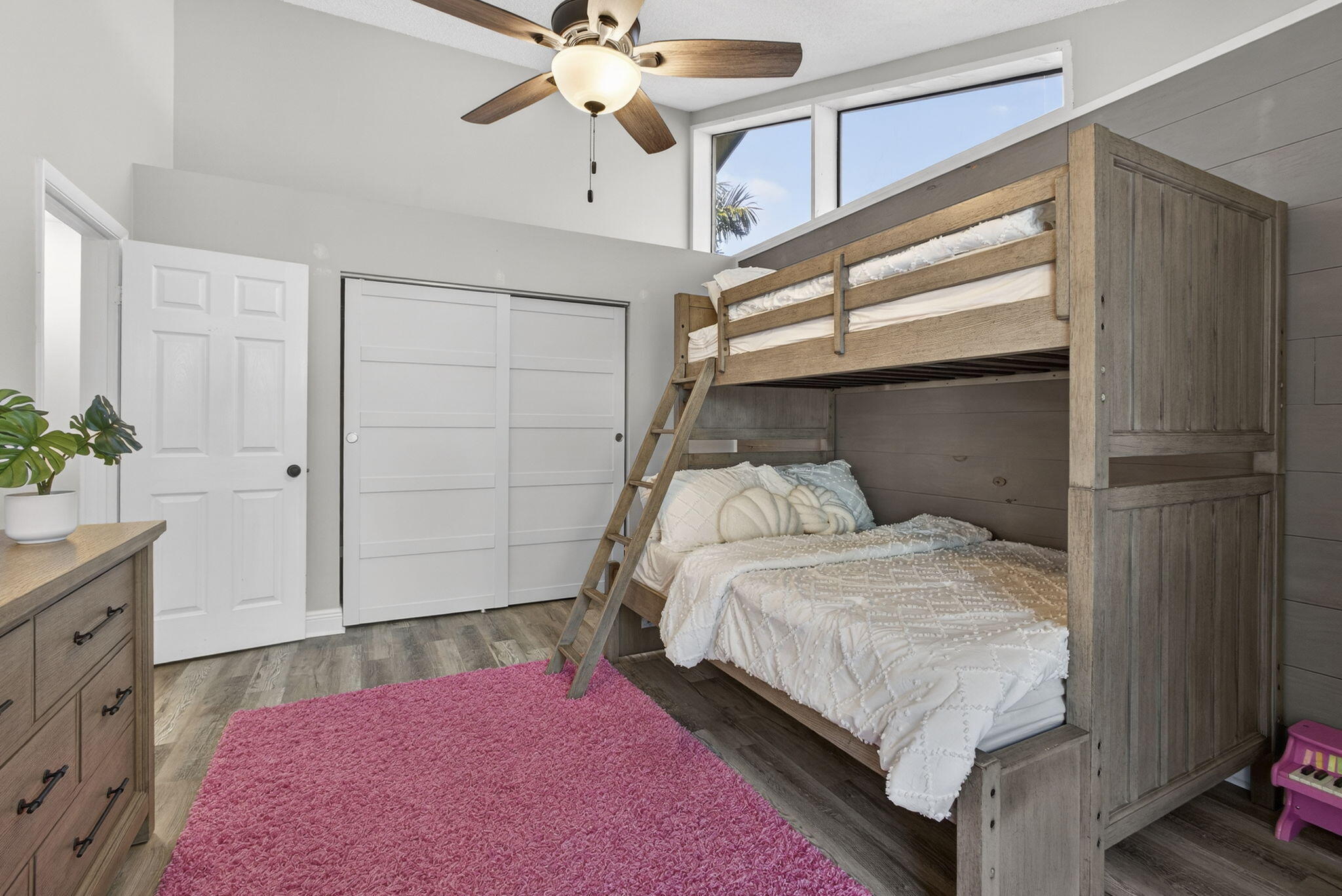 WESTWOOD GARDENS 3 - Residential