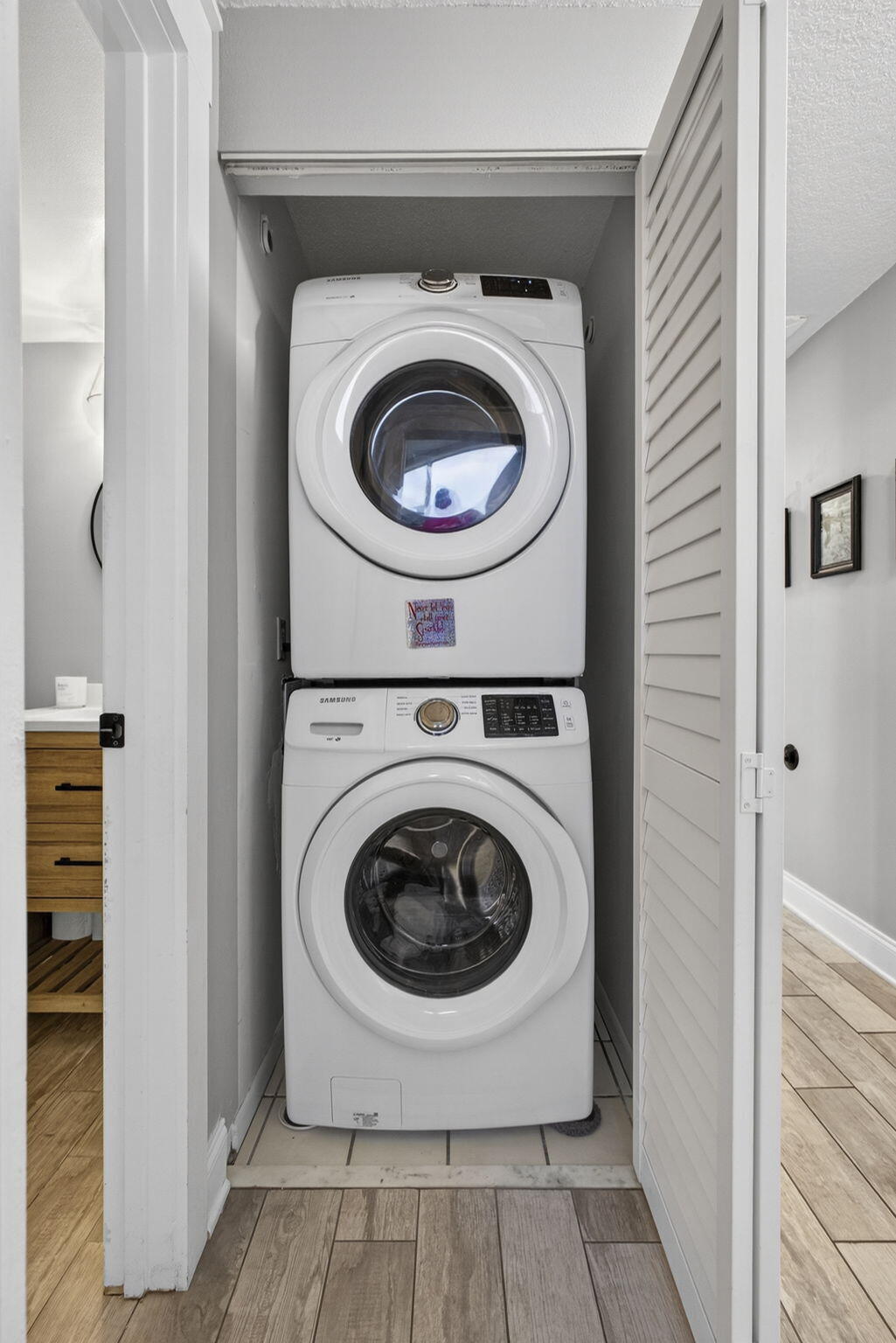 WESTWOOD GARDENS 3 - Residential