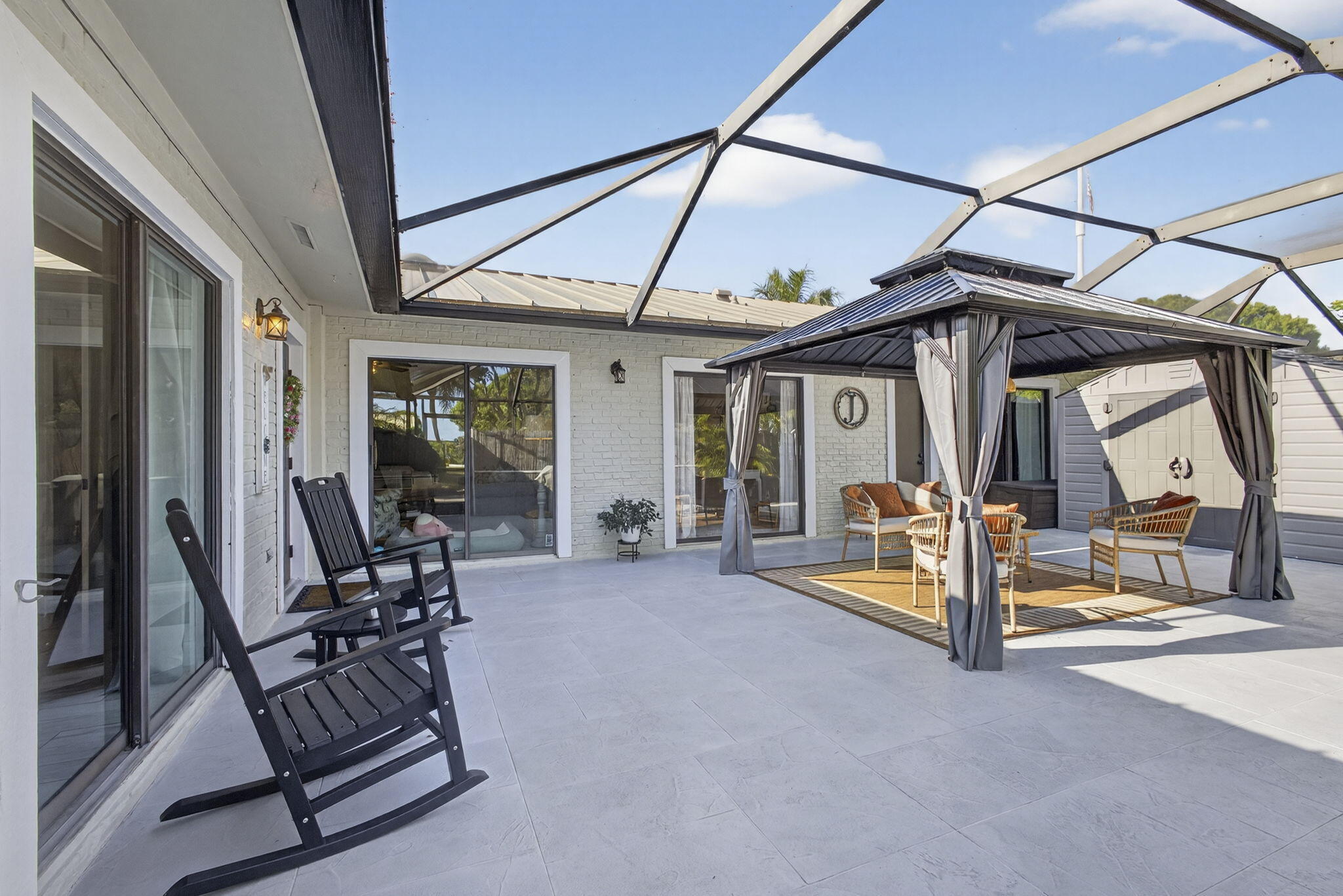 WESTWOOD GARDENS 3 - Residential