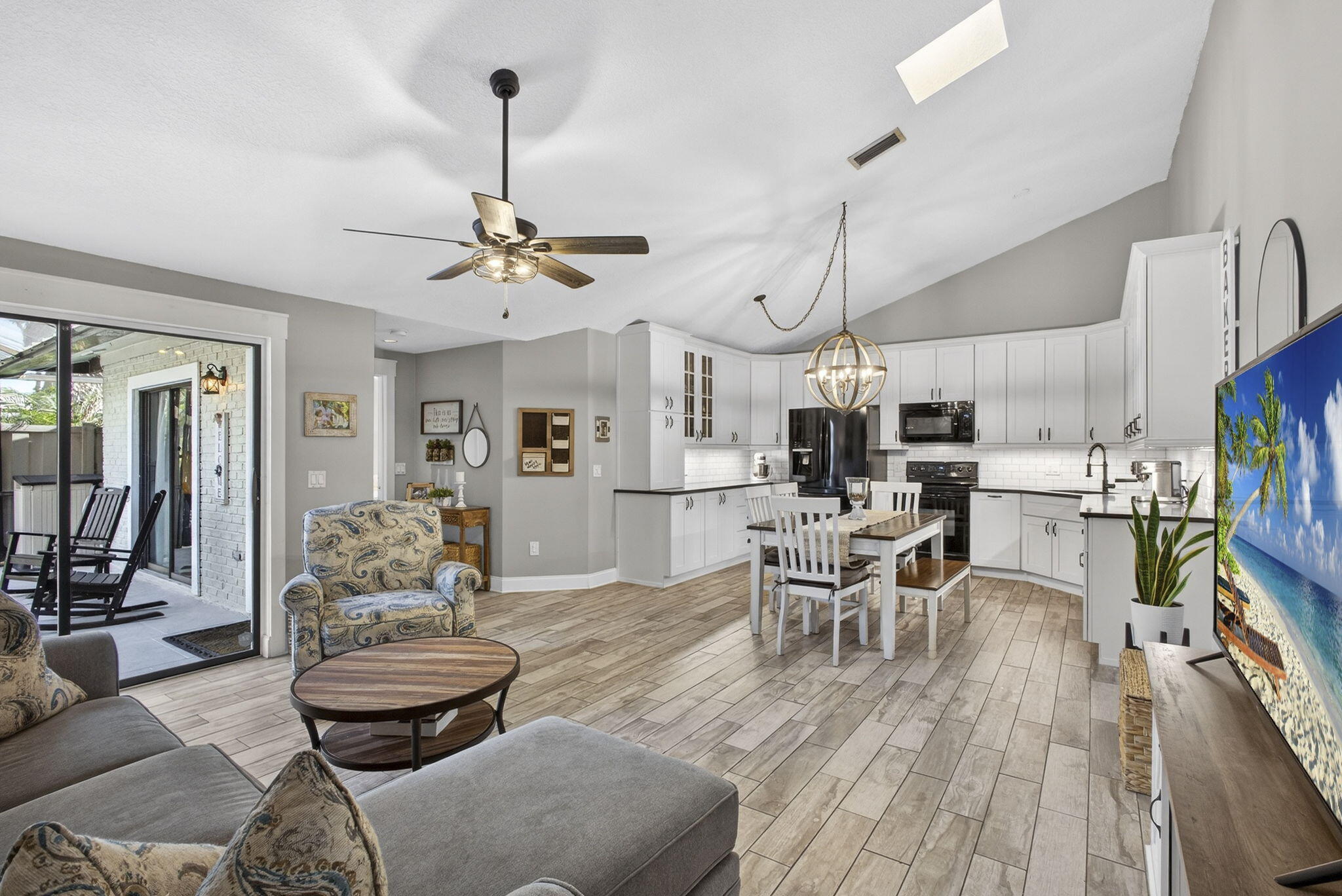 WESTWOOD GARDENS 3 - Residential