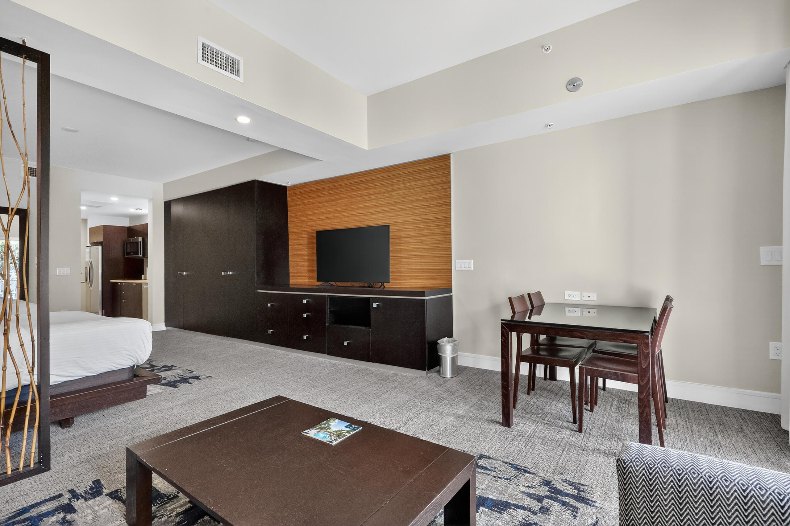 THE BLUE A RESORT HOTEL CONDO - Residential