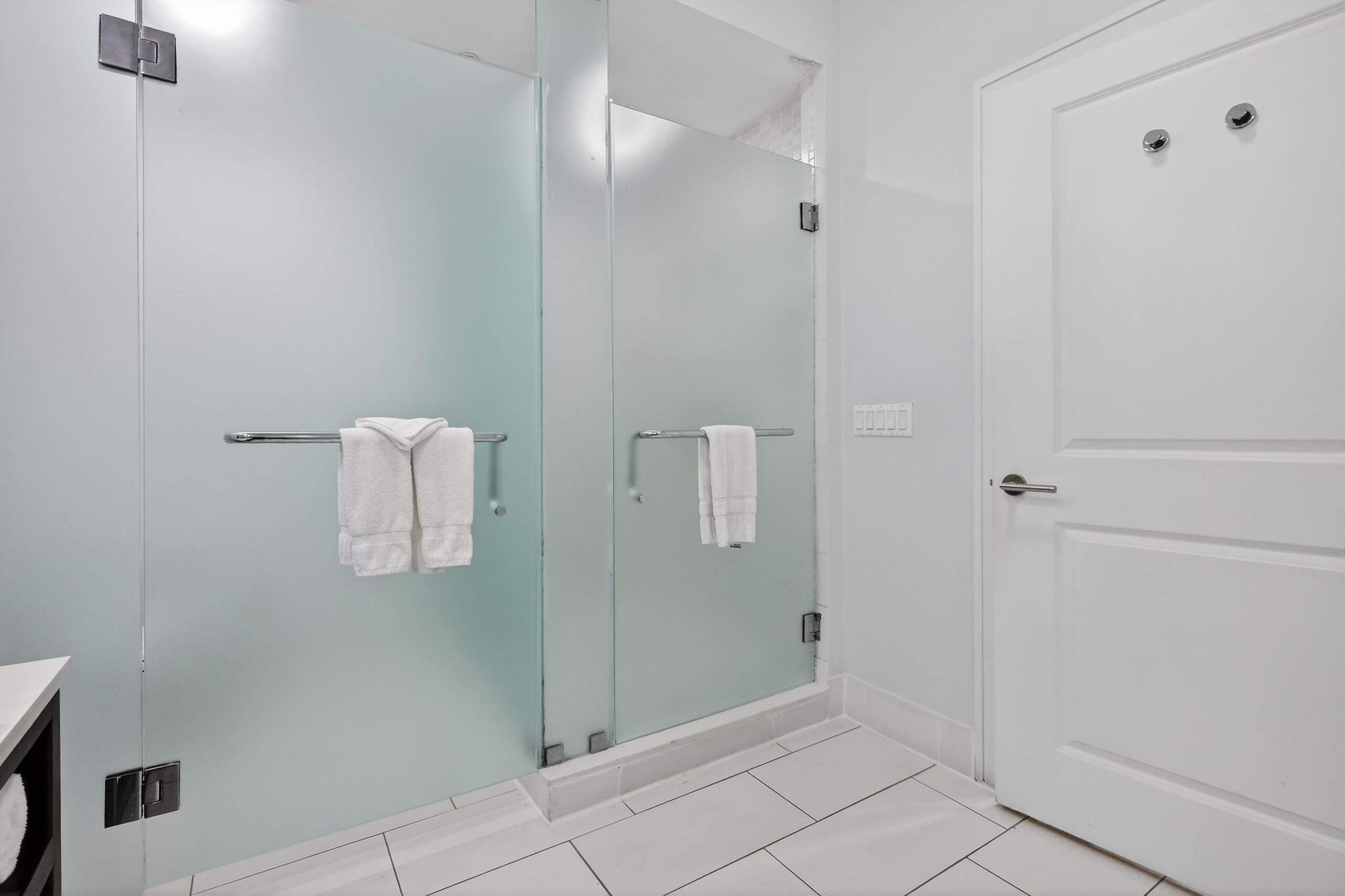 THE BLUE A RESORT HOTEL CONDO - Residential