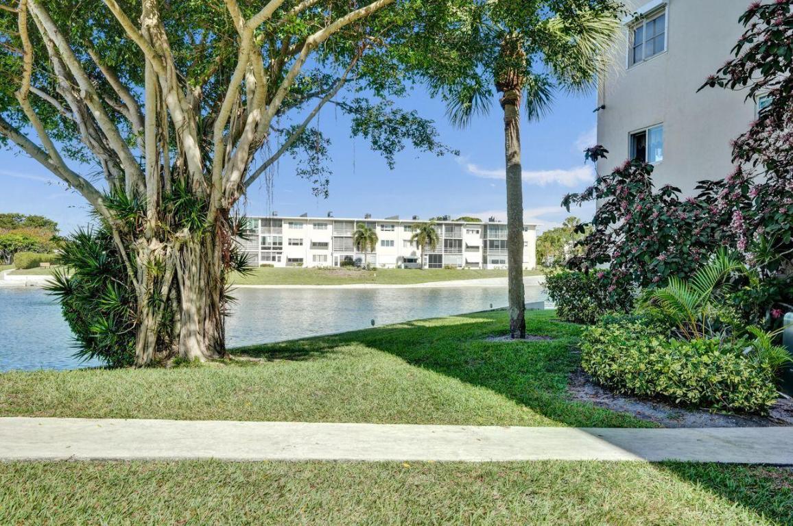 LAKE CLARKE GARDENS CONDO 14 - Residential