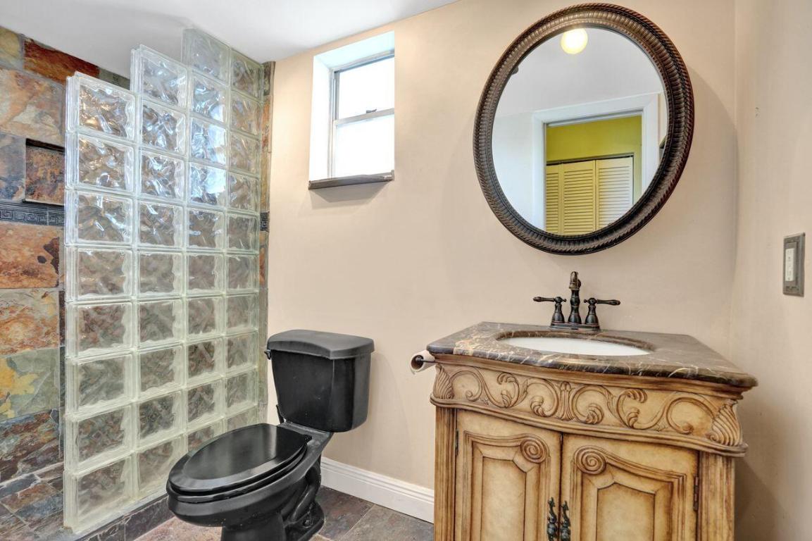 LAKE CLARKE GARDENS CONDO 14 - Residential