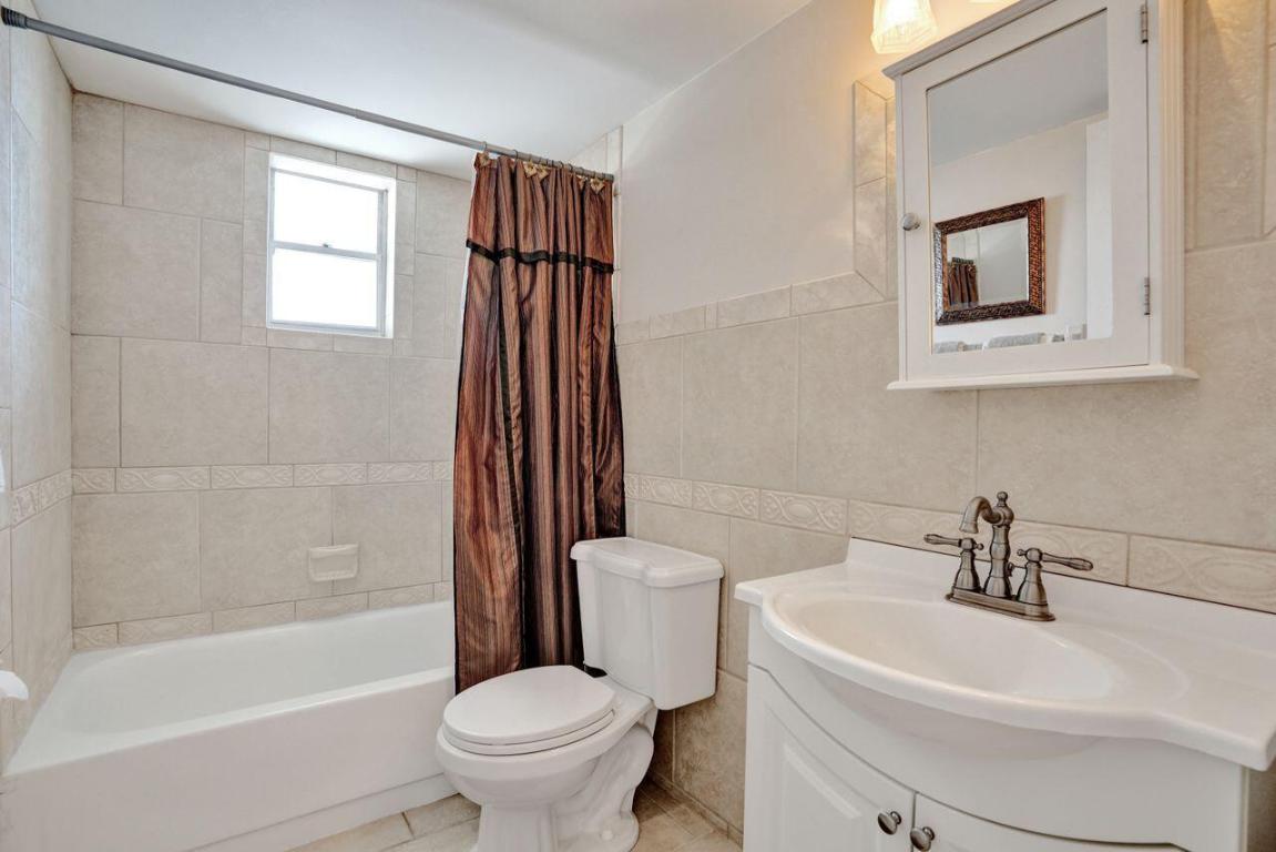 LAKE CLARKE GARDENS CONDO 14 - Residential