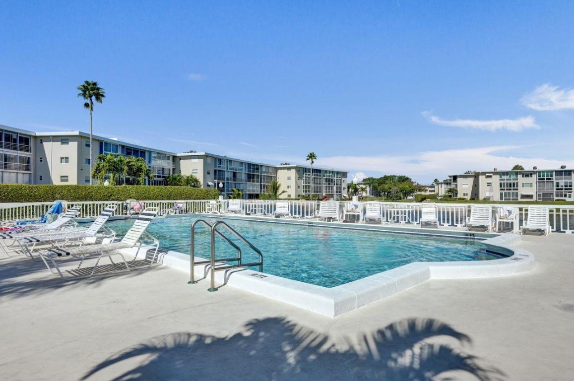 LAKE CLARKE GARDENS CONDO 14 - Residential