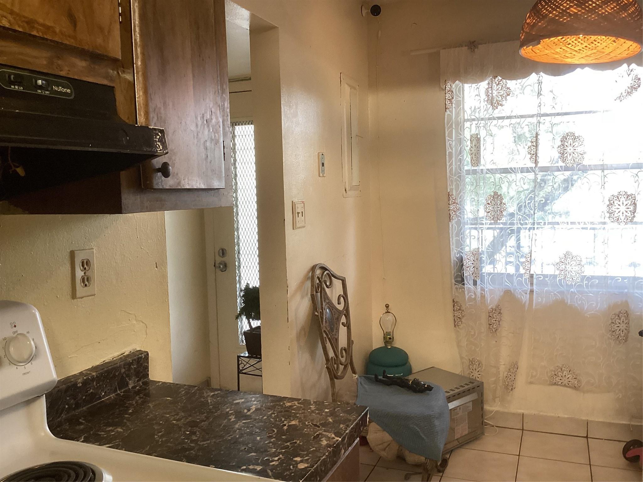 CYPRESS CHASE NORTH NO 3 - Residential