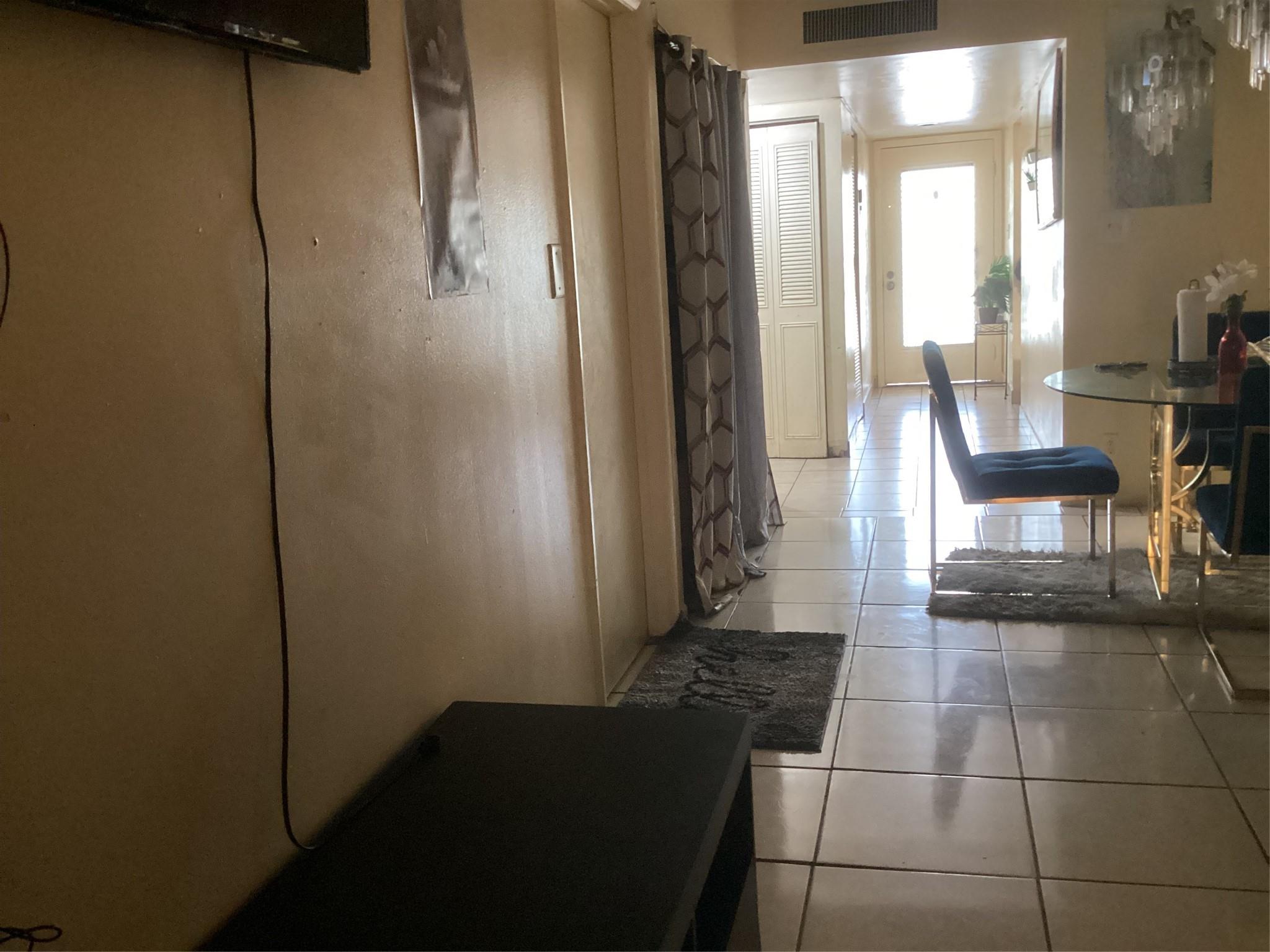 CYPRESS CHASE NORTH NO 3 - Residential