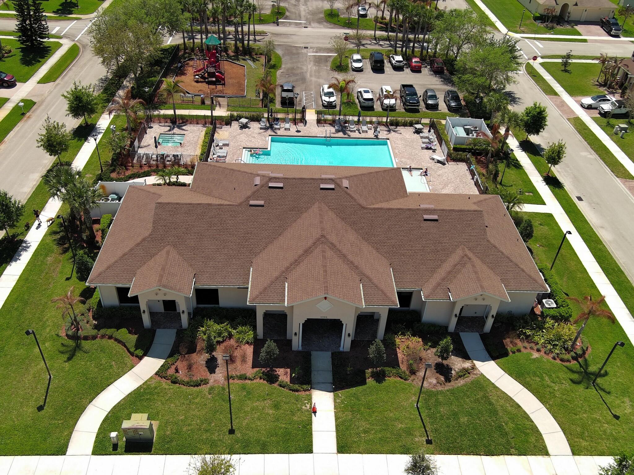 VERONA TRACE SUB & THE VILLAS AT VERONA TRACE - Residential