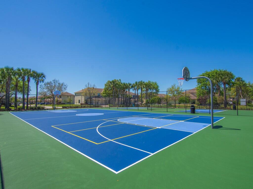 VERONA TRACE SUB & THE VILLAS AT VERONA TRACE - Residential