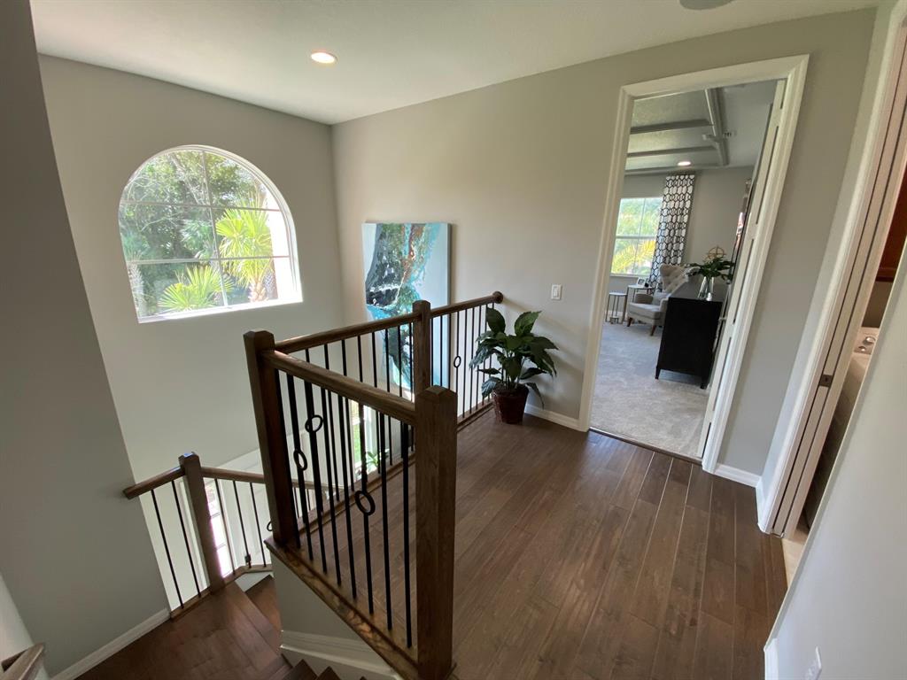 TREVI ISLE - Residential