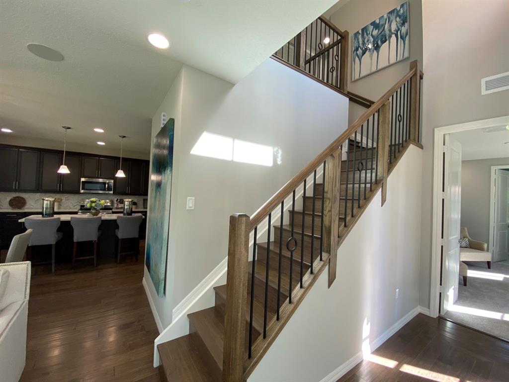 TREVI ISLE - Residential