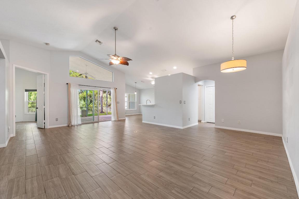 Cottages of Hobe Sound - Residential