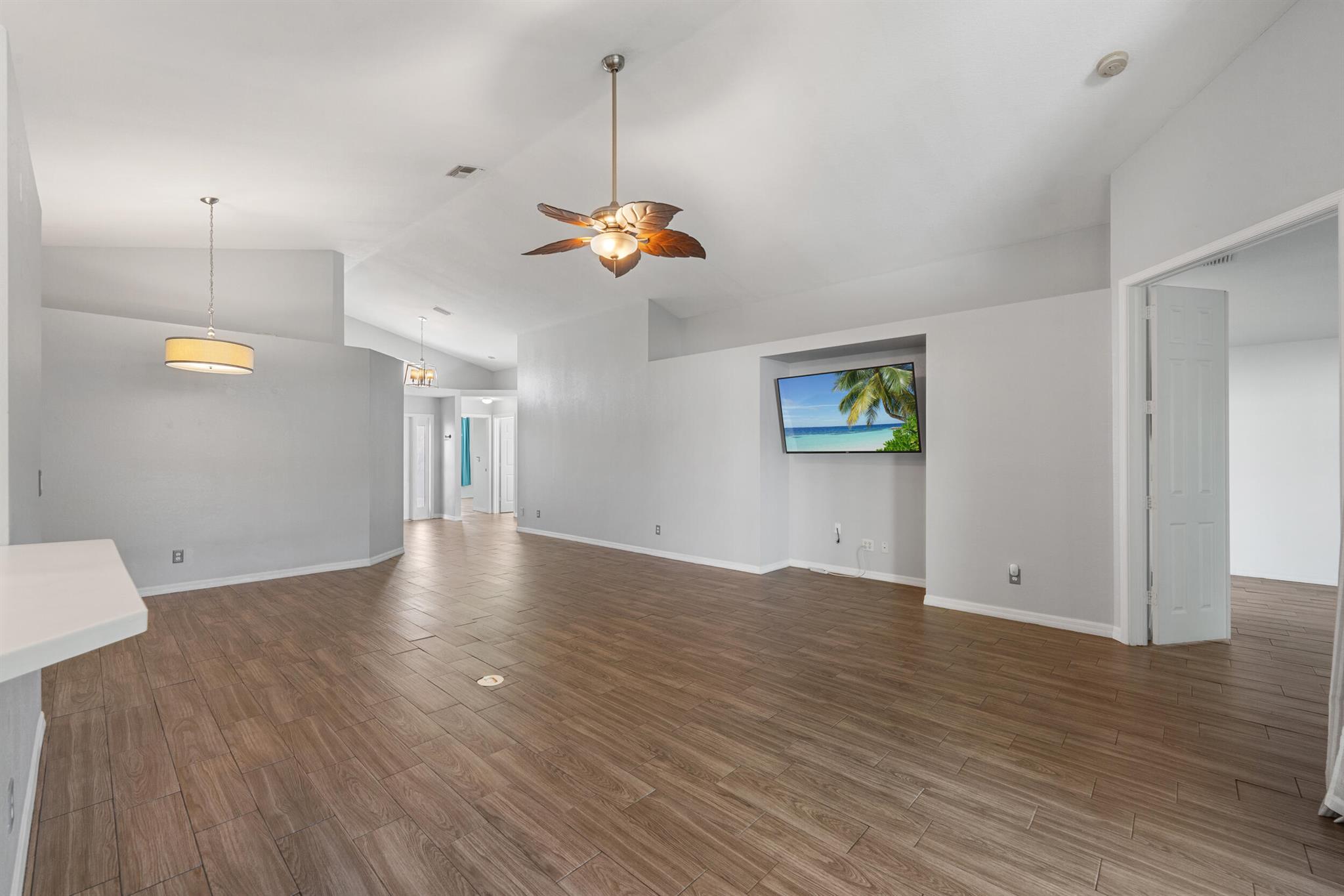 Cottages of Hobe Sound - Residential