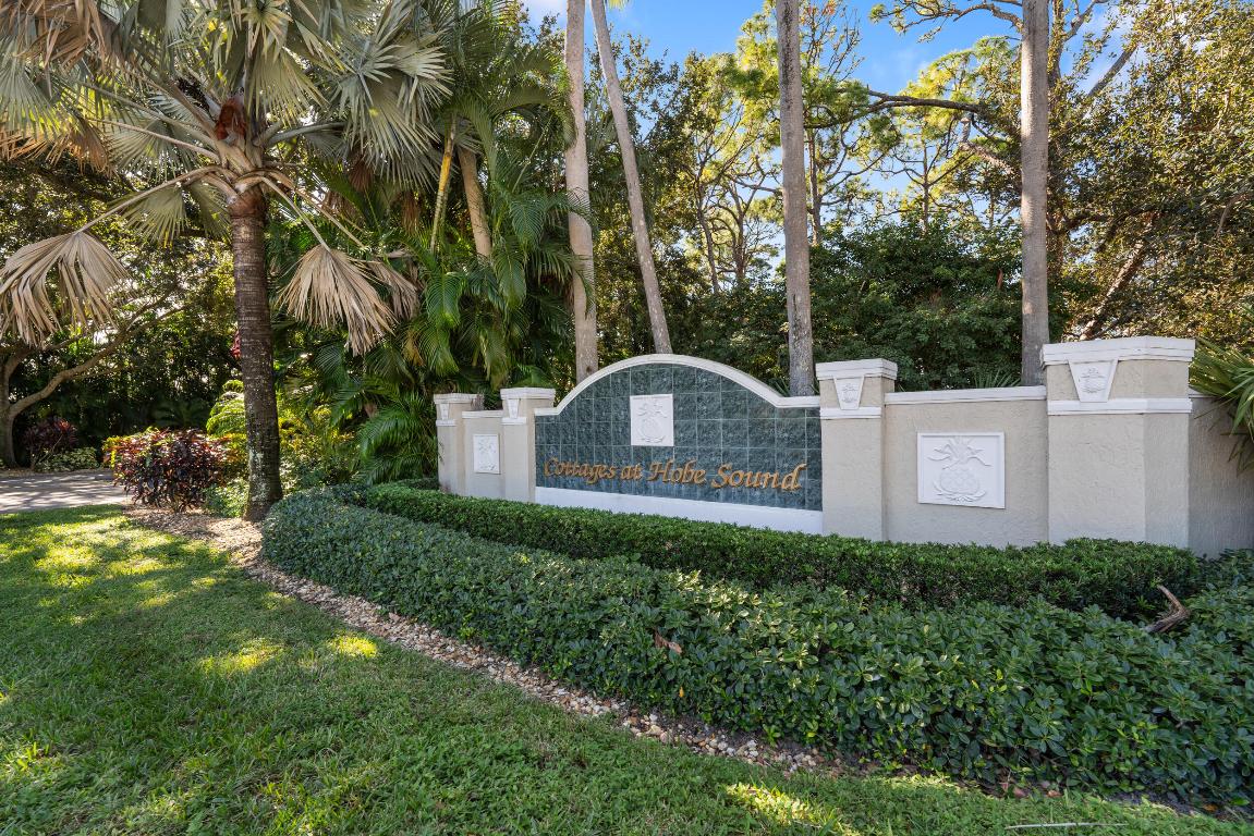 Cottages of Hobe Sound - Residential