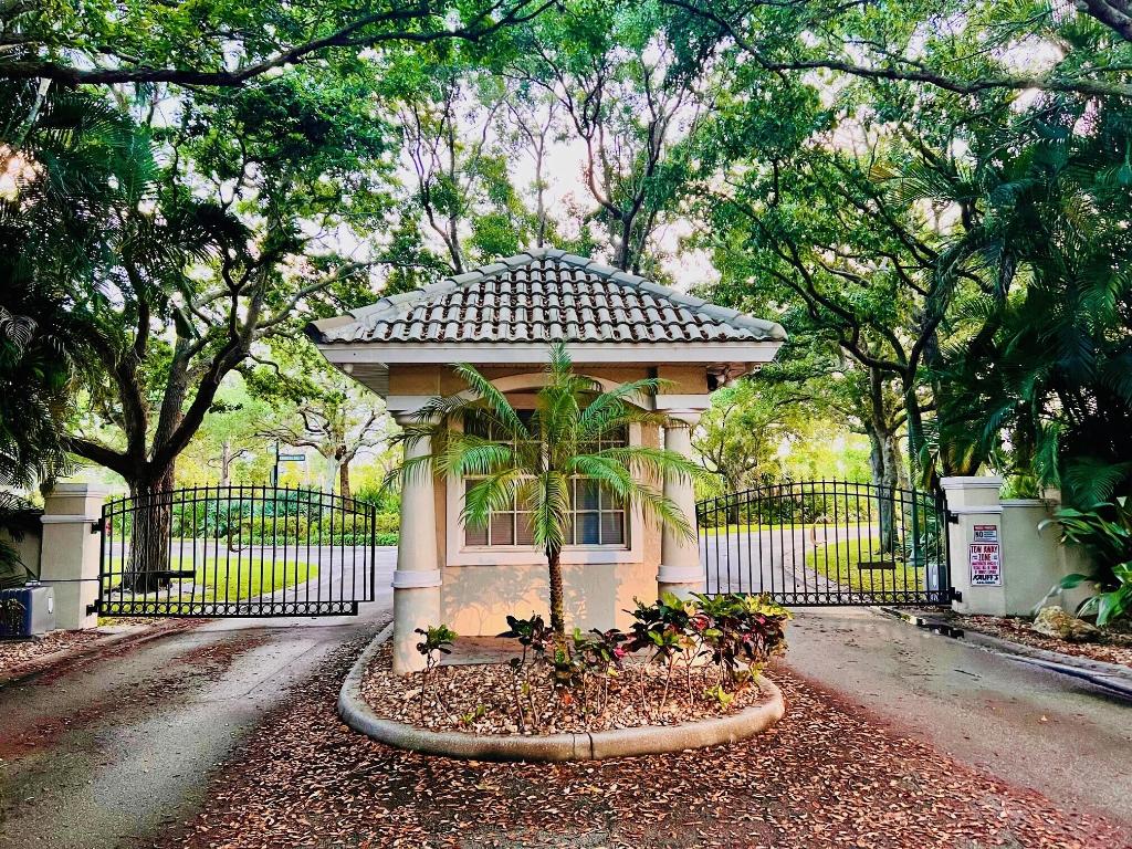 Cottages of Hobe Sound - Residential