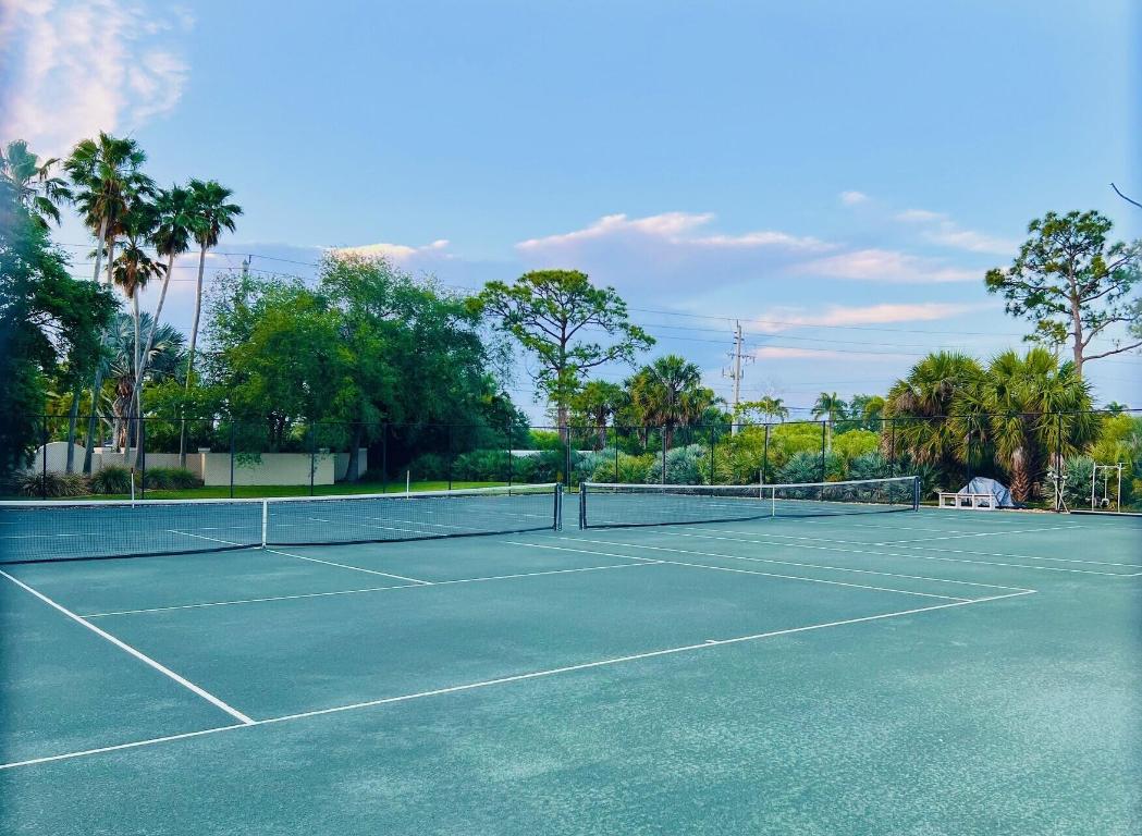 Cottages of Hobe Sound - Residential