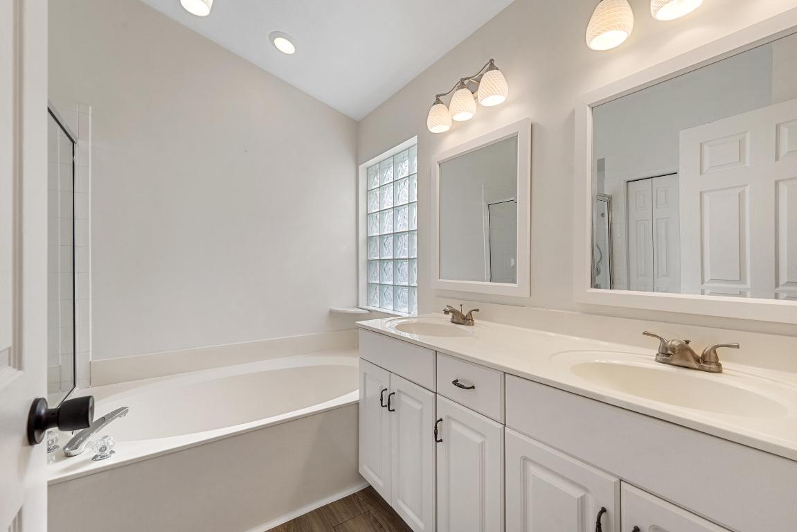 Cottages of Hobe Sound - Residential