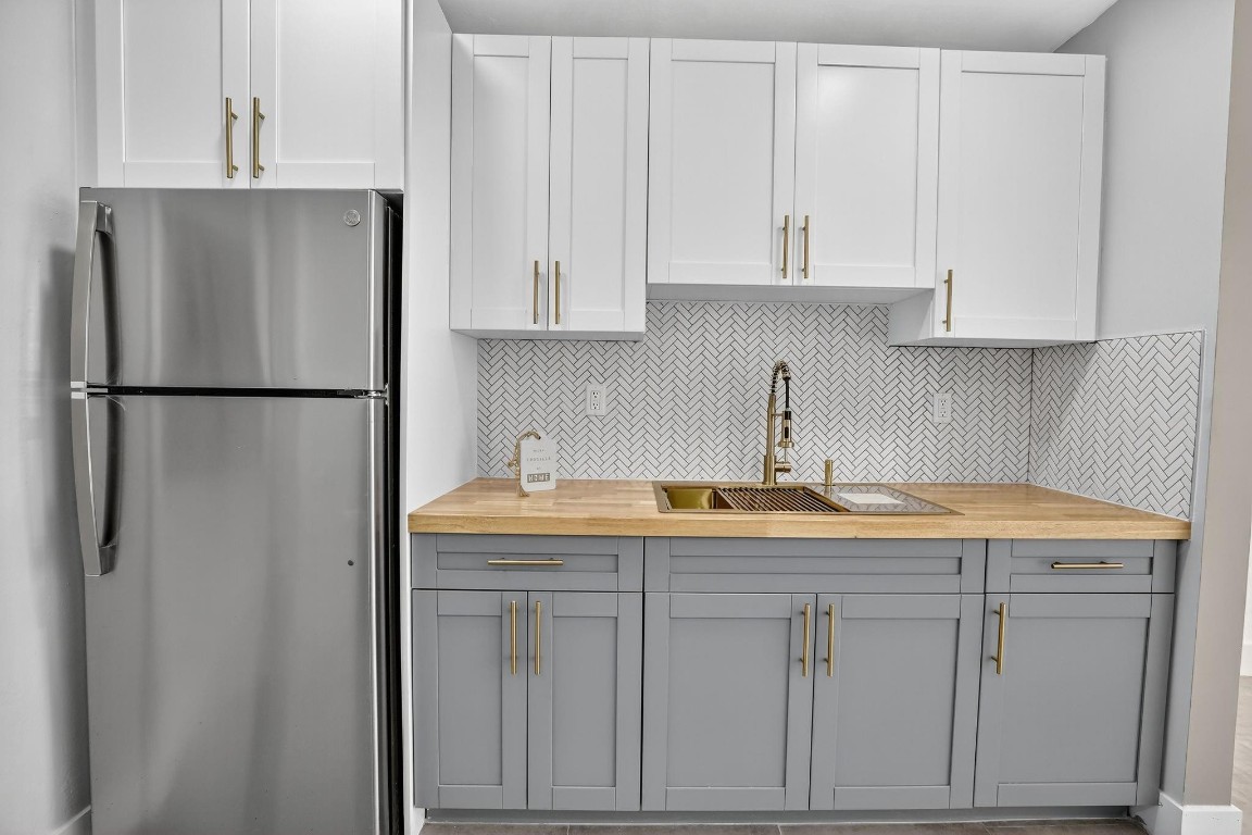 No Subdivision - Residential Lease