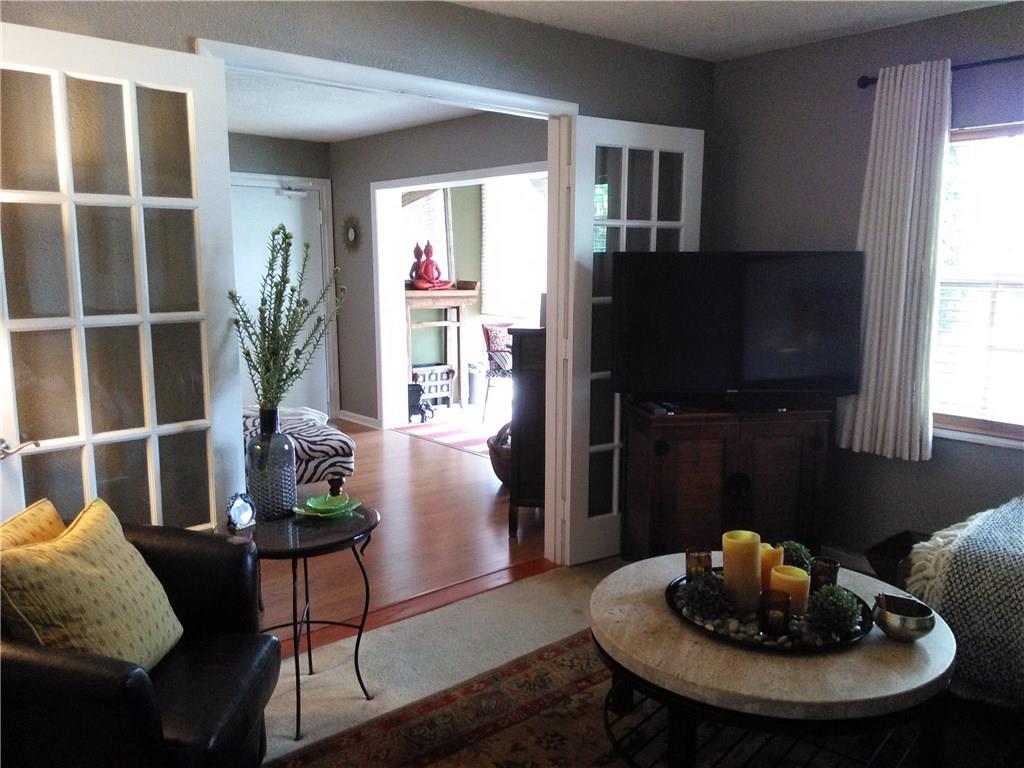BAY COLONY CLUB - Residential