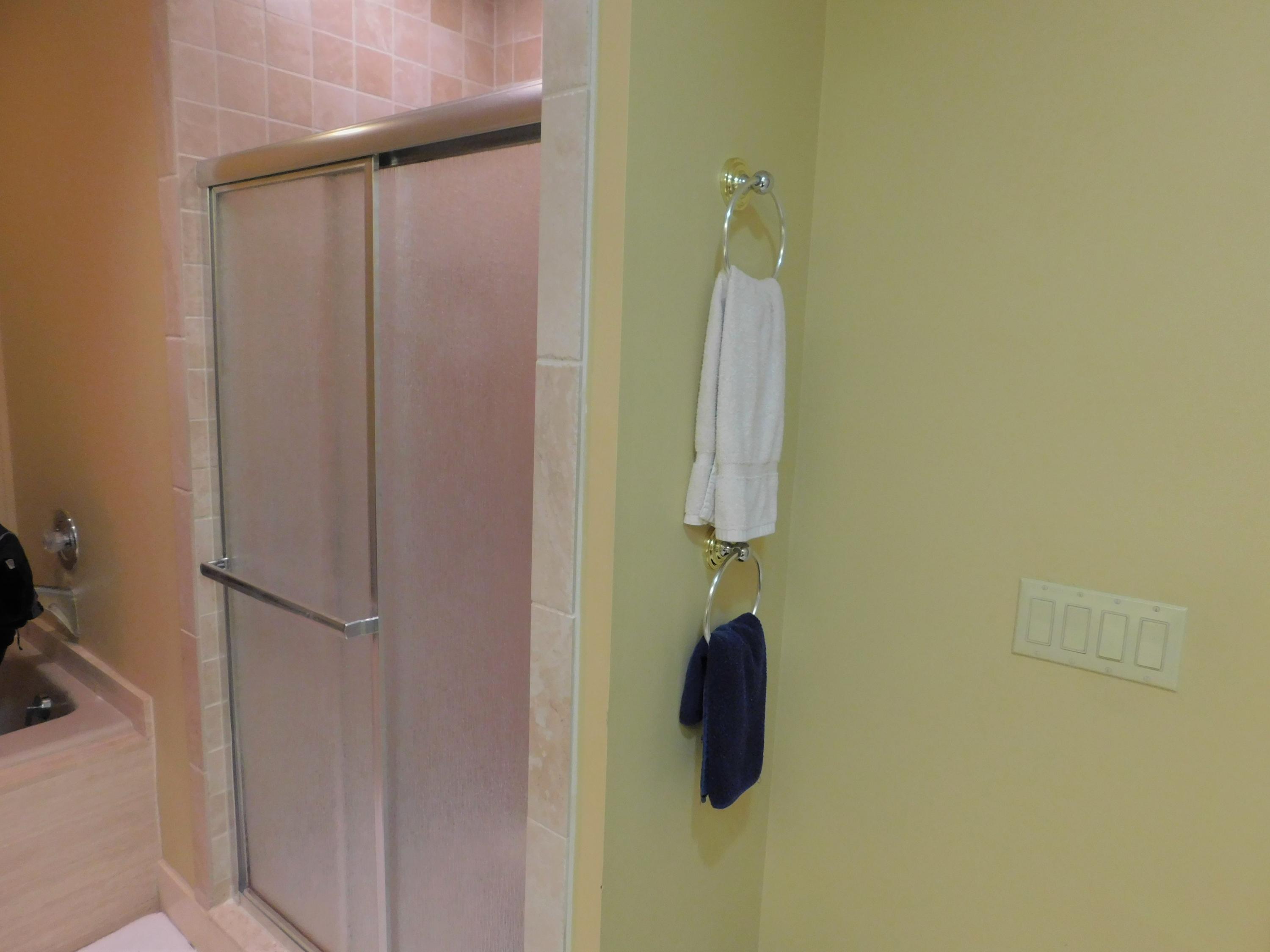 EASTGATE AT HUNTERS RUN CONDO - Residential