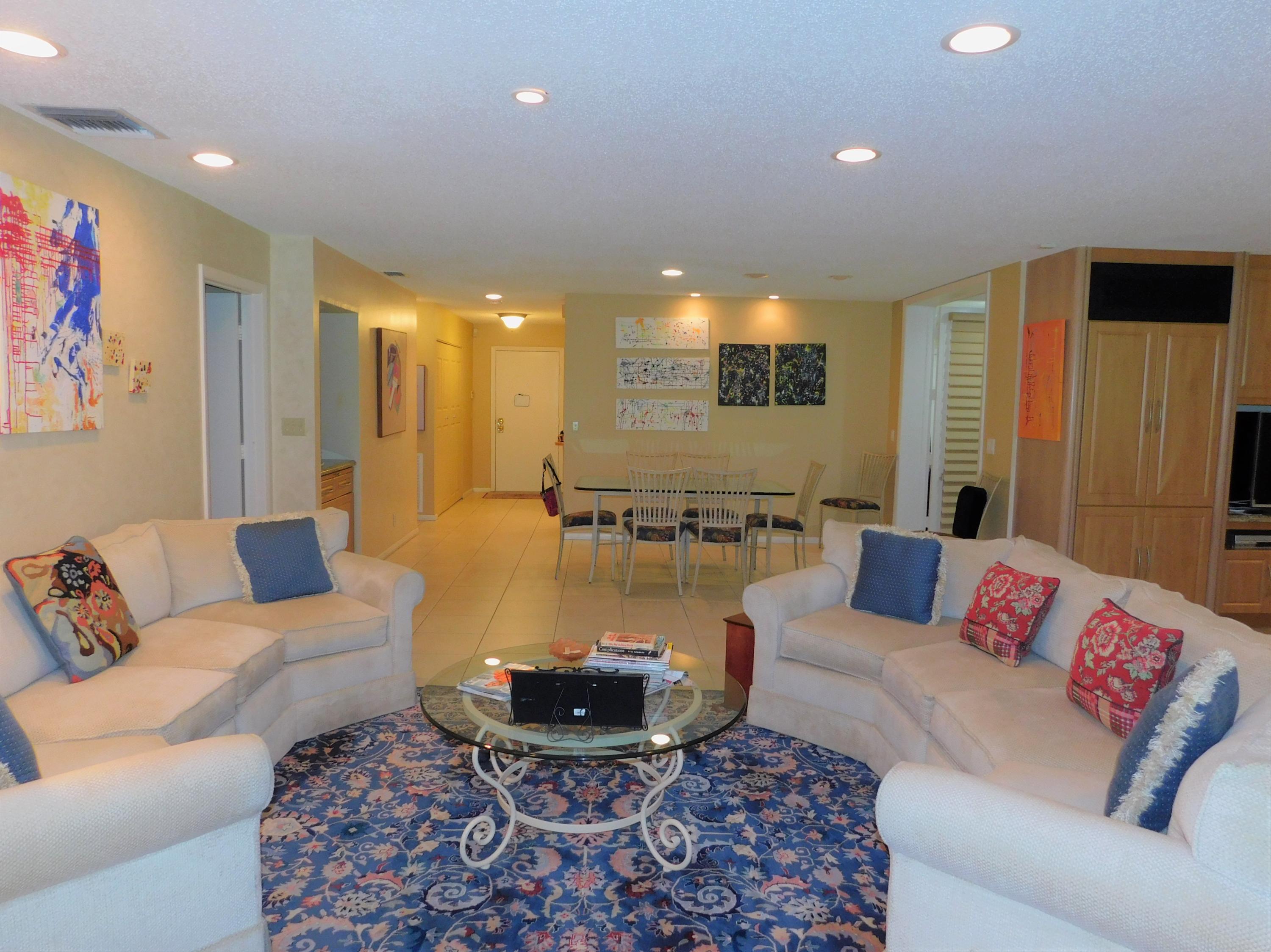 EASTGATE AT HUNTERS RUN CONDO - Residential