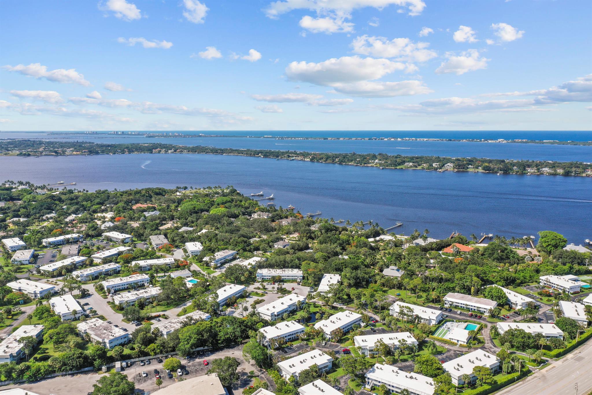 Cedar Pointe - Residential