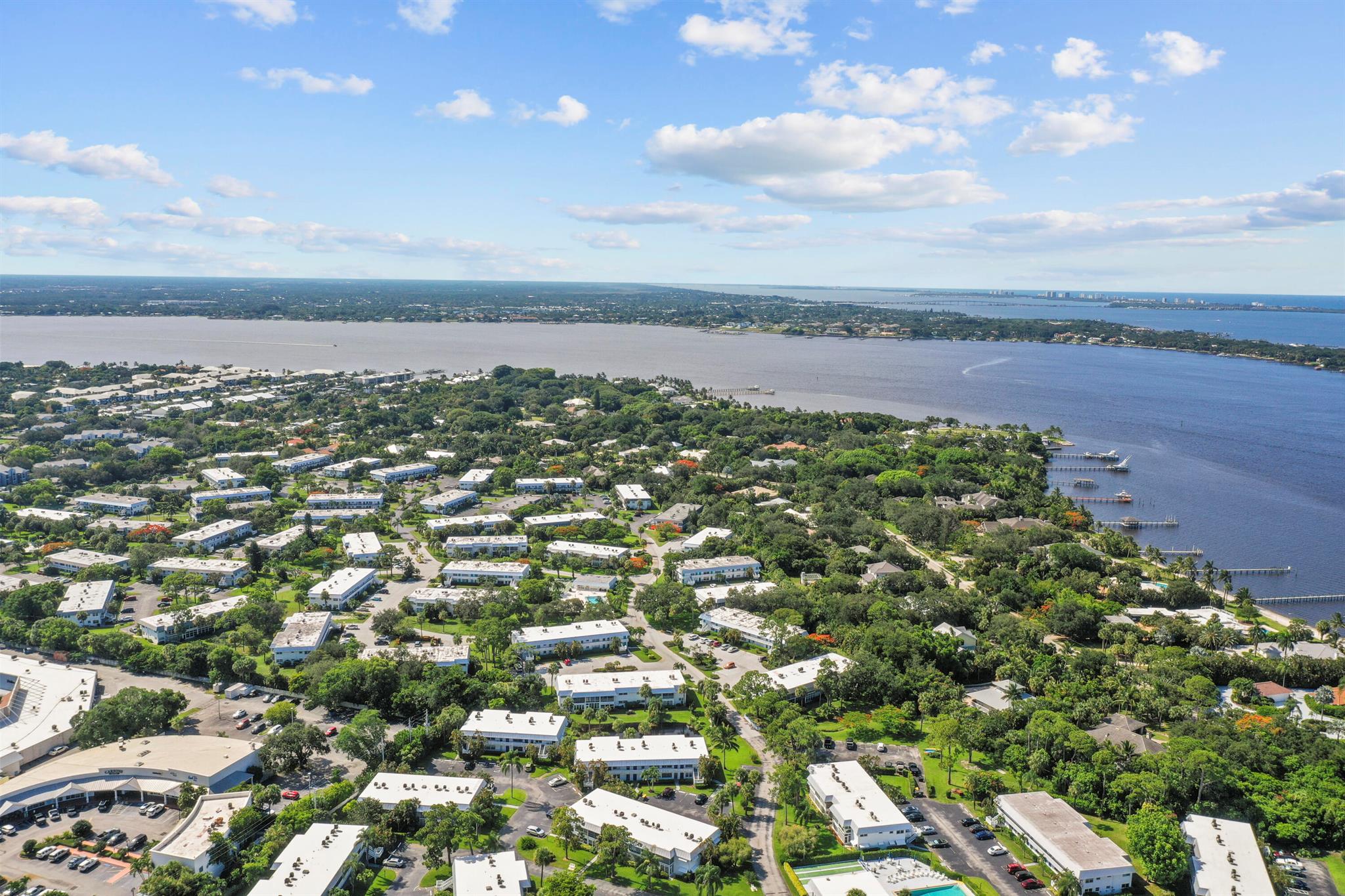 Cedar Pointe - Residential