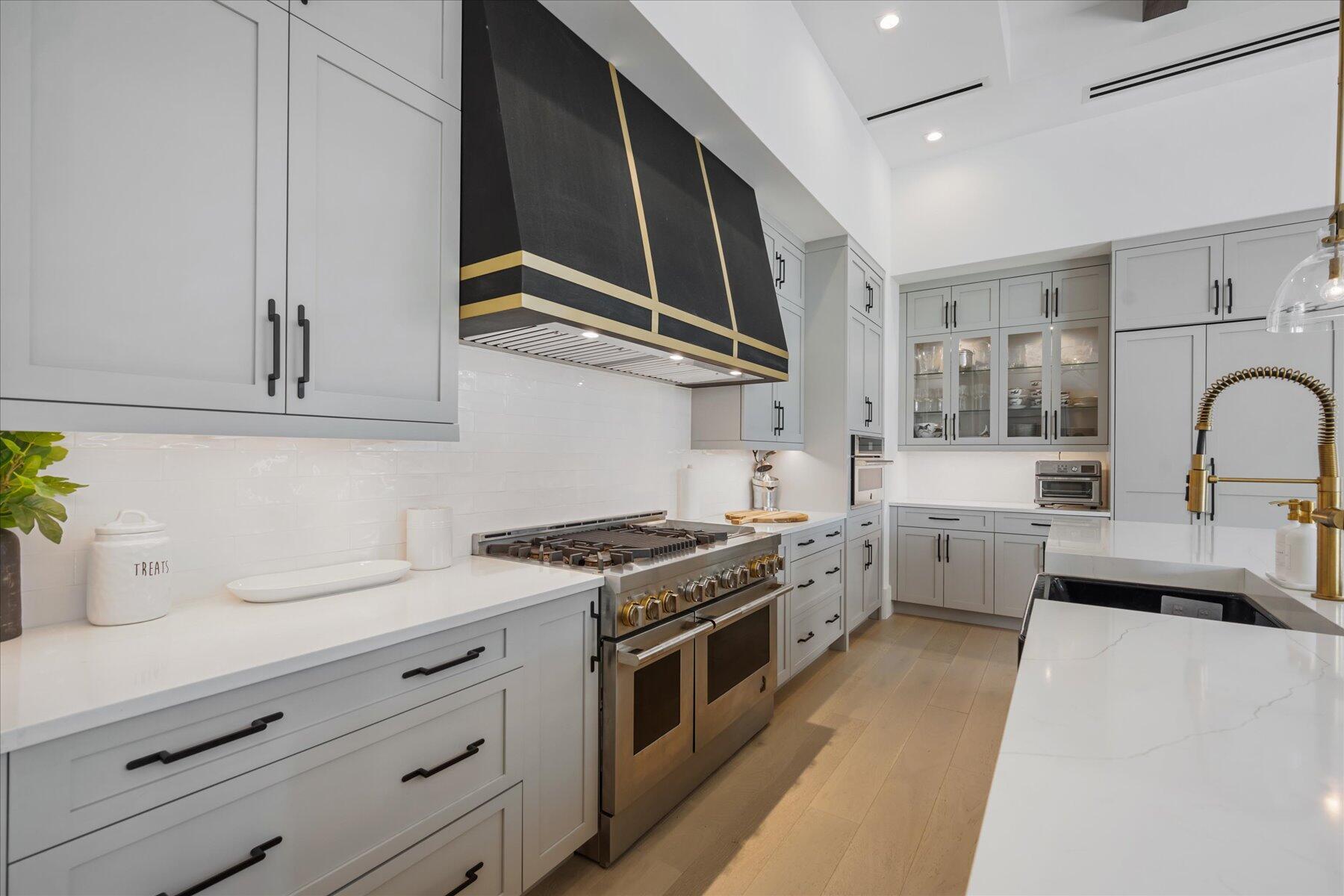 BLUE CYPRESS REPL AT PALM - Residential