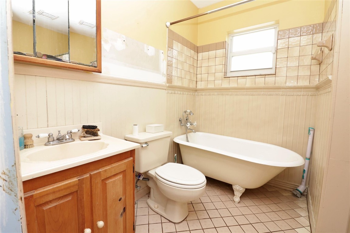 Acreage & Unrec - Residential