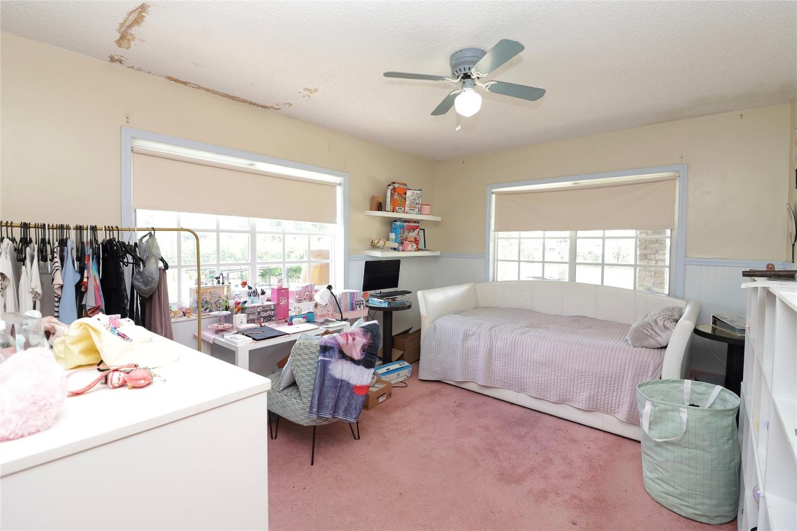 Acreage & Unrec - Residential