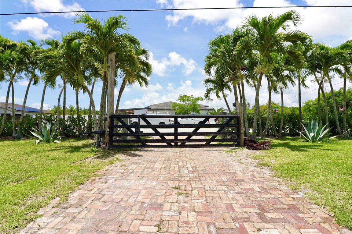 Acreage & Unrec - Residential