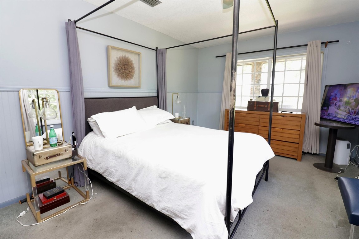 Acreage & Unrec - Residential