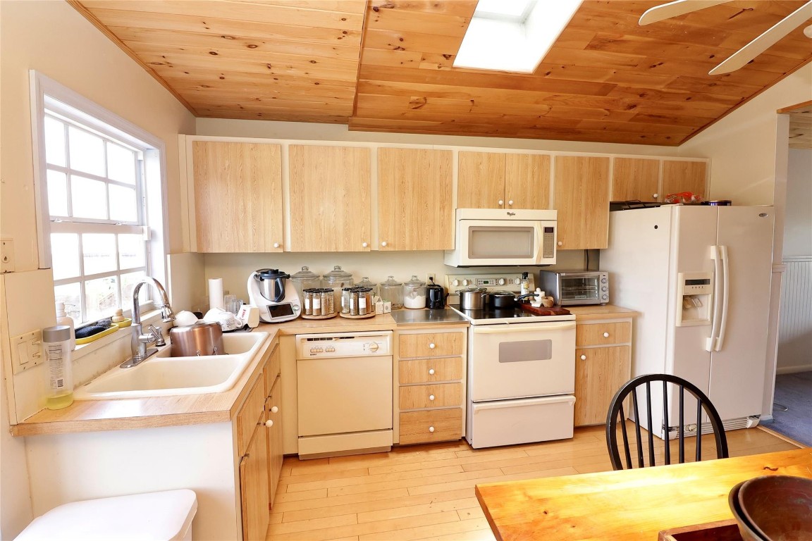 Acreage & Unrec - Residential