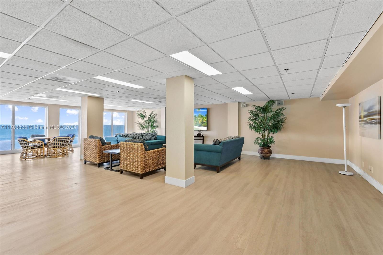 45 OCEAN CONDO - Residential Lease