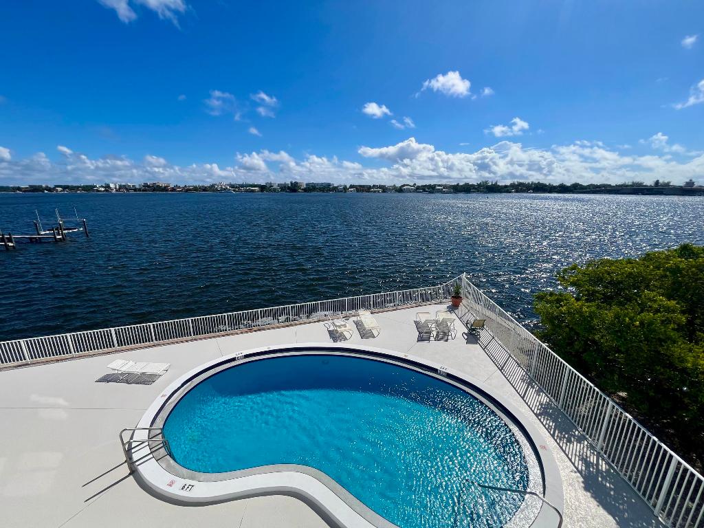 CROTON HARBOR CONDO - Residential