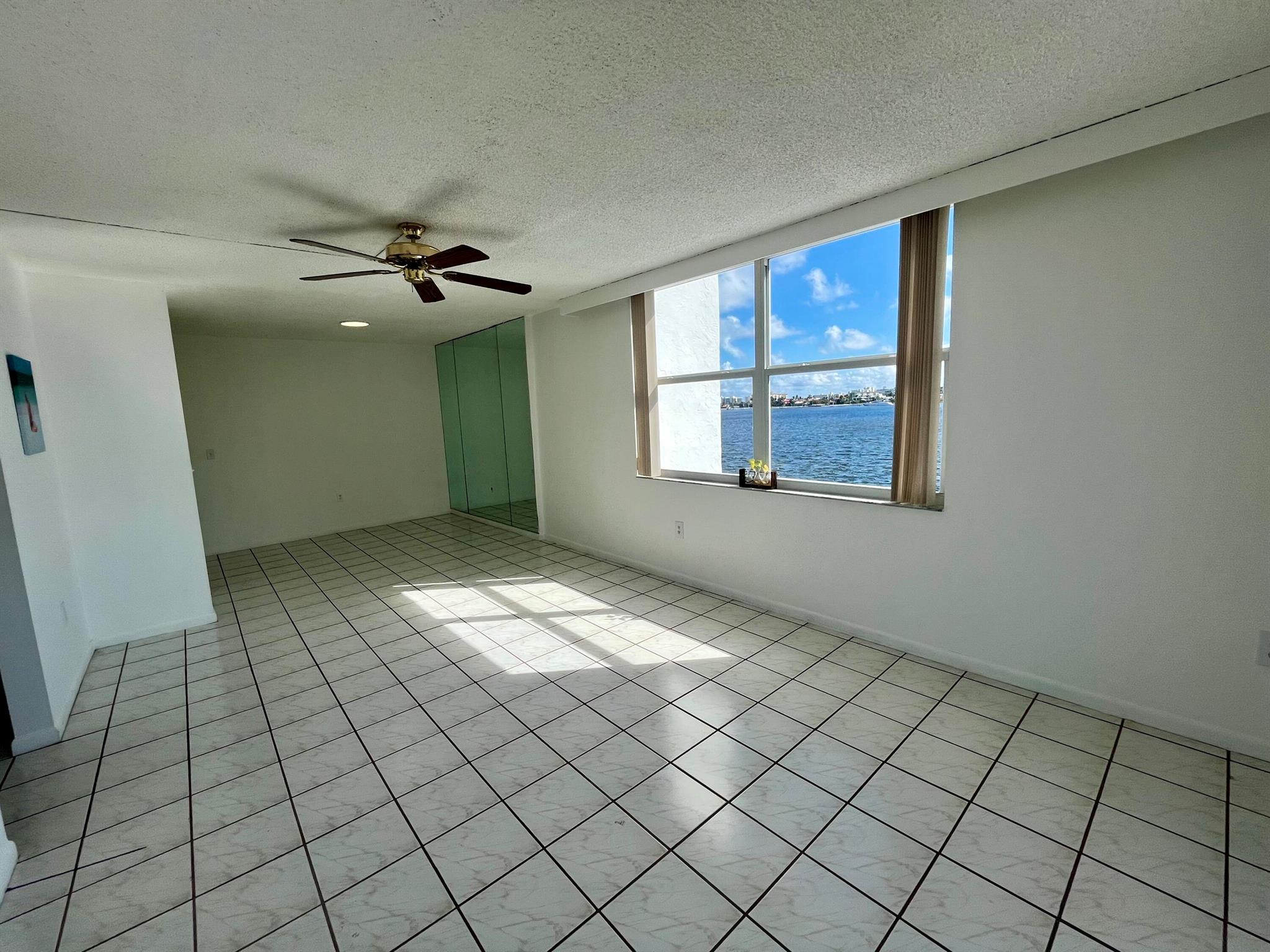 CROTON HARBOR CONDO - Residential