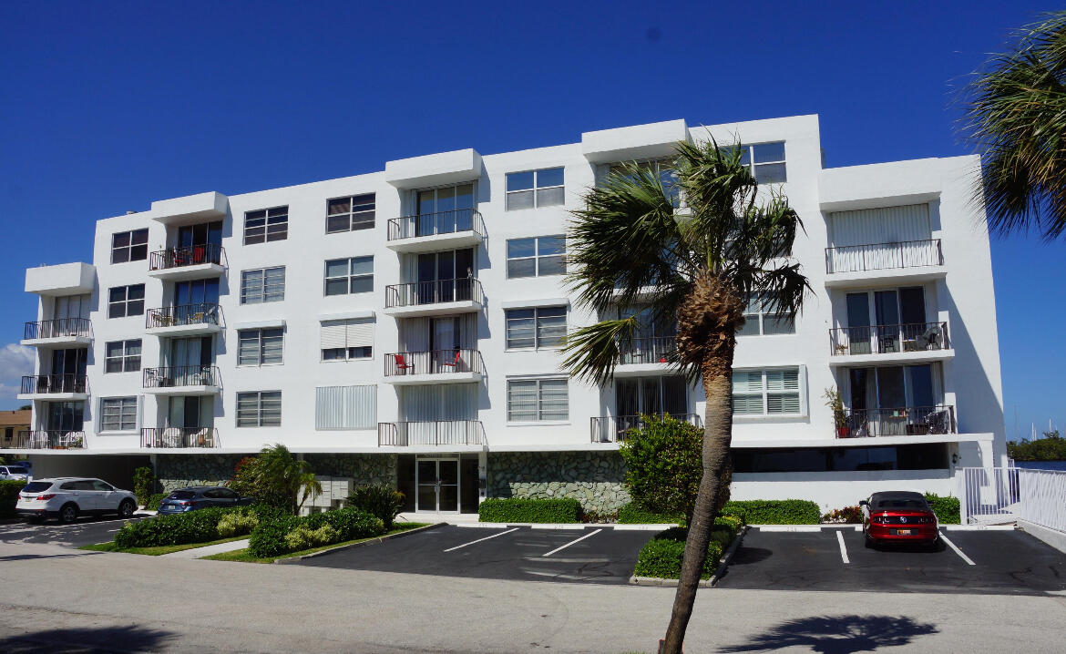 CROTON HARBOR CONDO - Residential