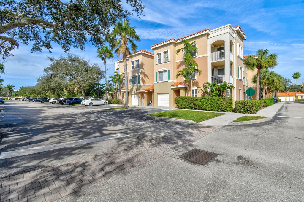 Photo of 11025 Legacy Blvd #104, Palm Beach Gardens, FL 33410 (MLS # R10954022)