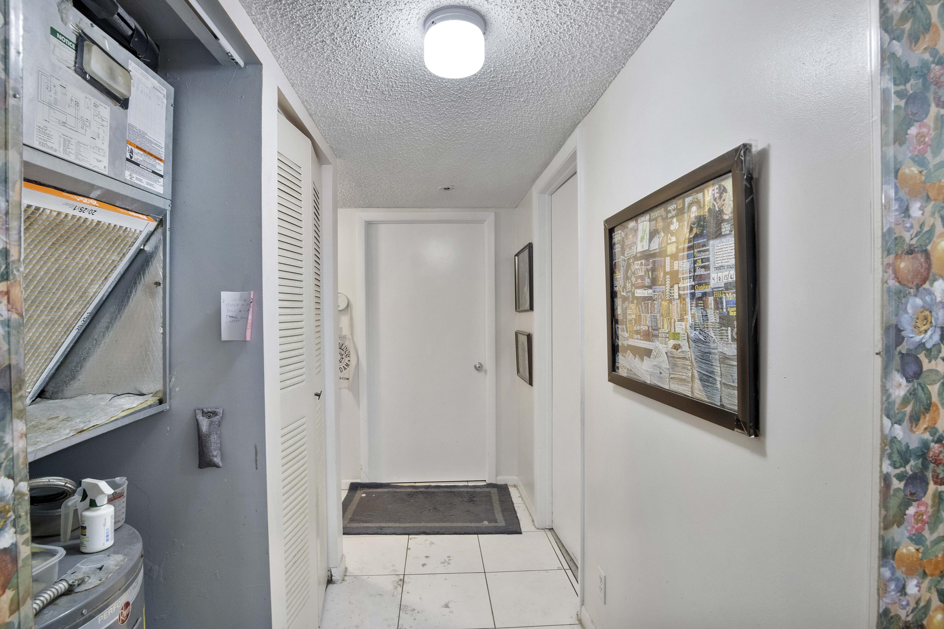 EATON AT HAMPTONS WEST CONDO - Residential