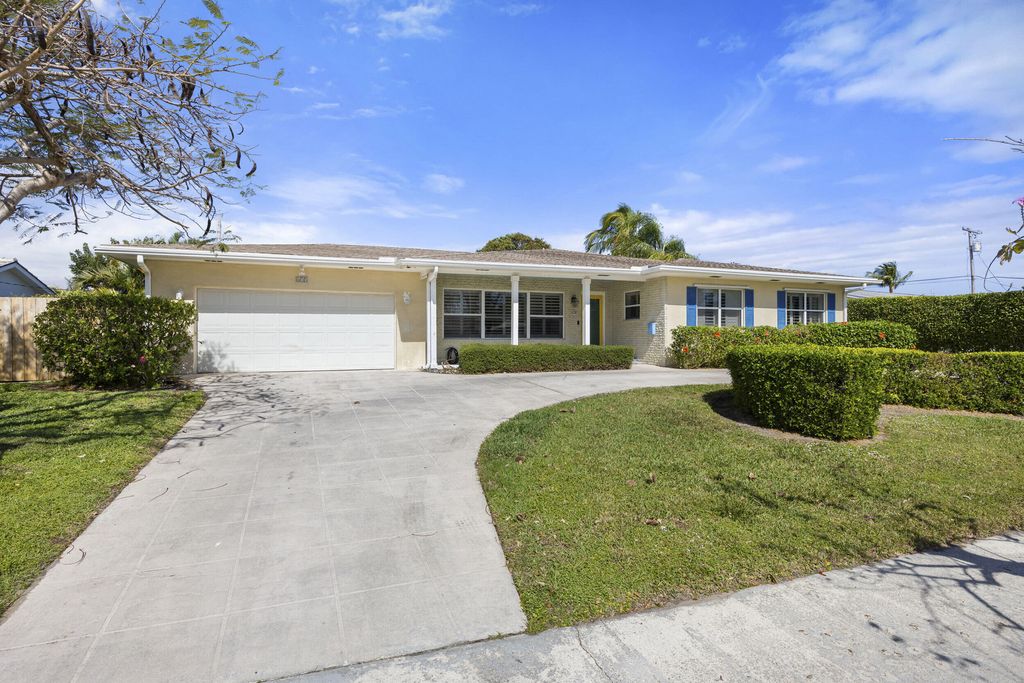 Photo of 413 Oyster Road, North Palm Beach, FL 33408 (MLS # R11063295)