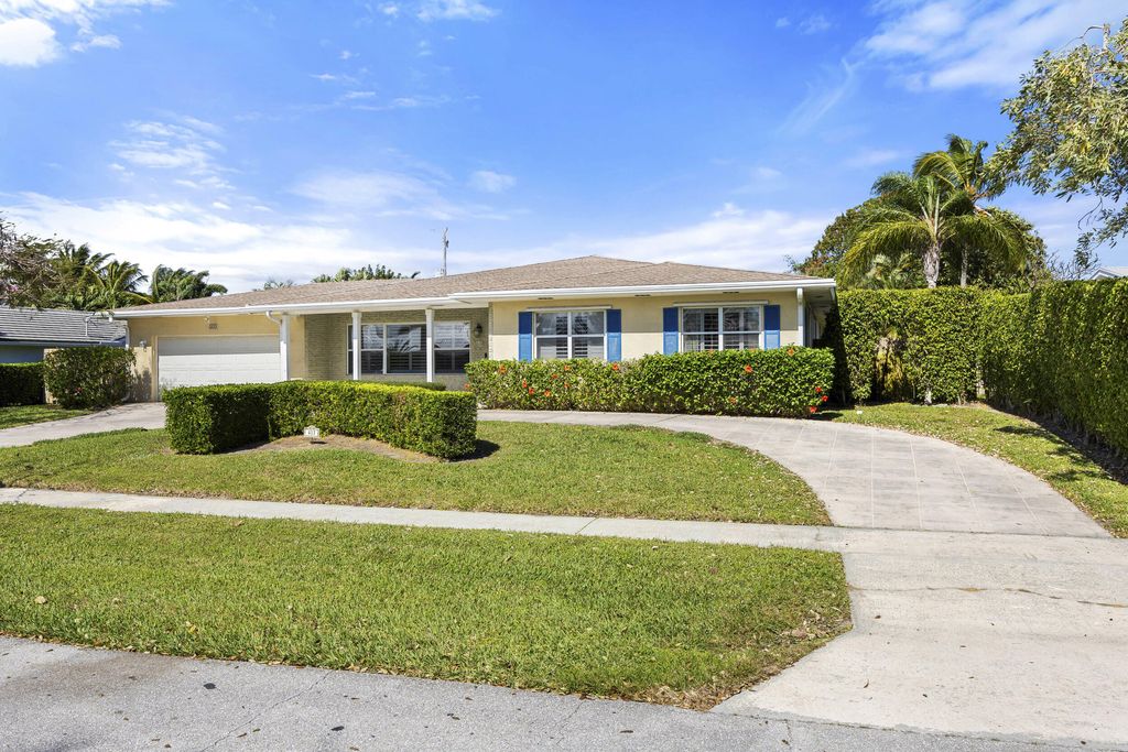 Photo of 413 Oyster Road, North Palm Beach, FL 33408 (MLS # R11063295)