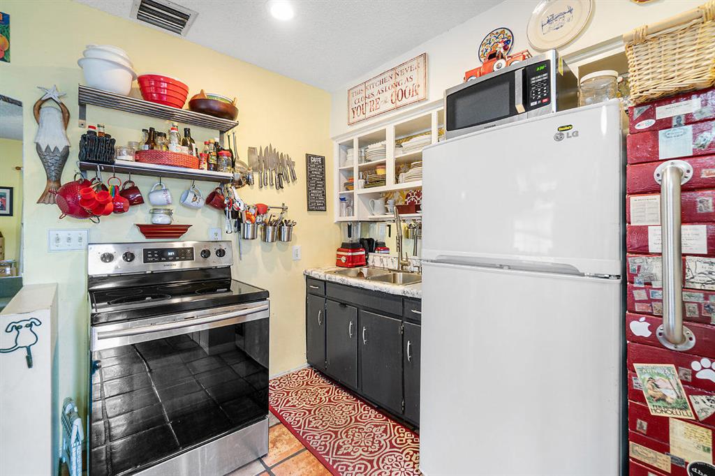 CROISSANT PARK - Residential