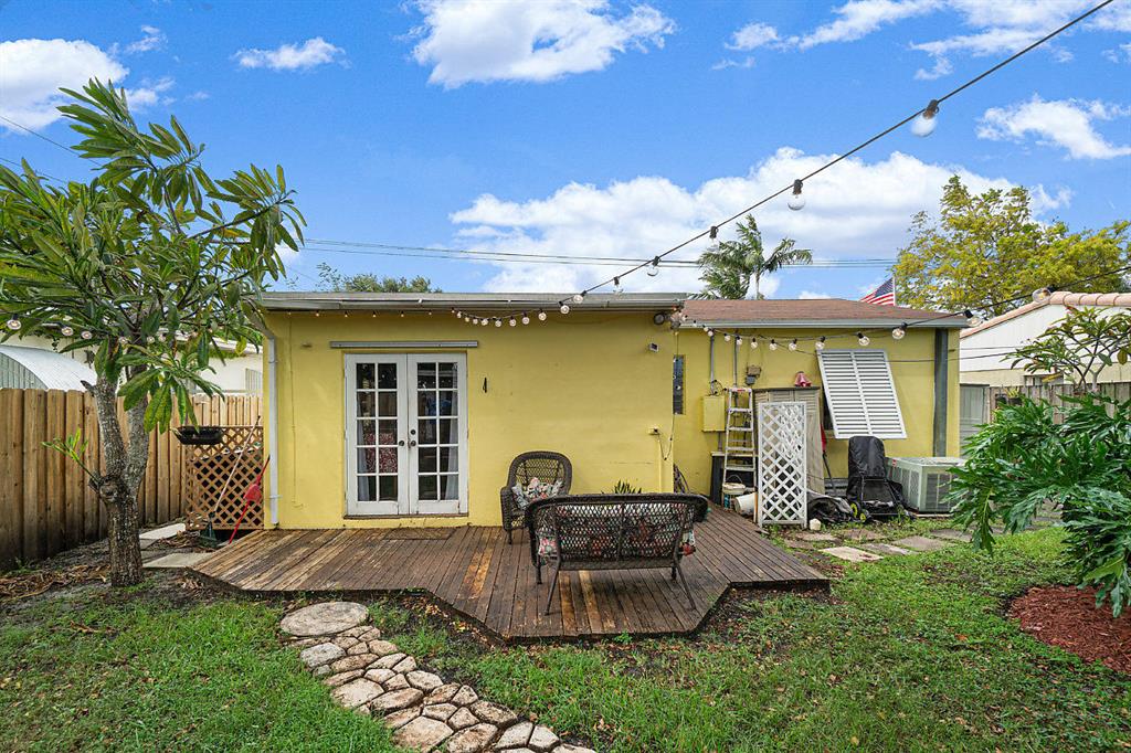 CROISSANT PARK - Residential