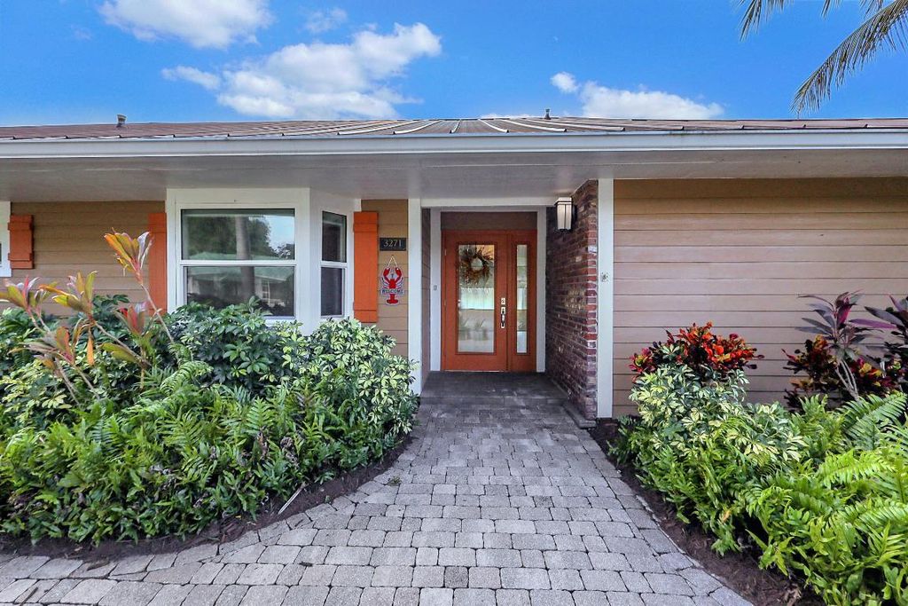 Photo of 3271 SE Court Drive, Stuart, FL 34997 (MLS # R10949376)